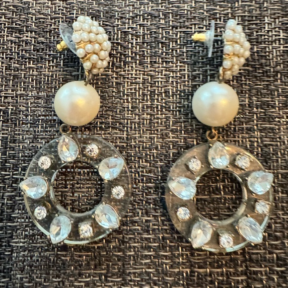 Vintage Ann Taylor White Cream Seed Pearl Bauble Statement - Picture 1 of 3
